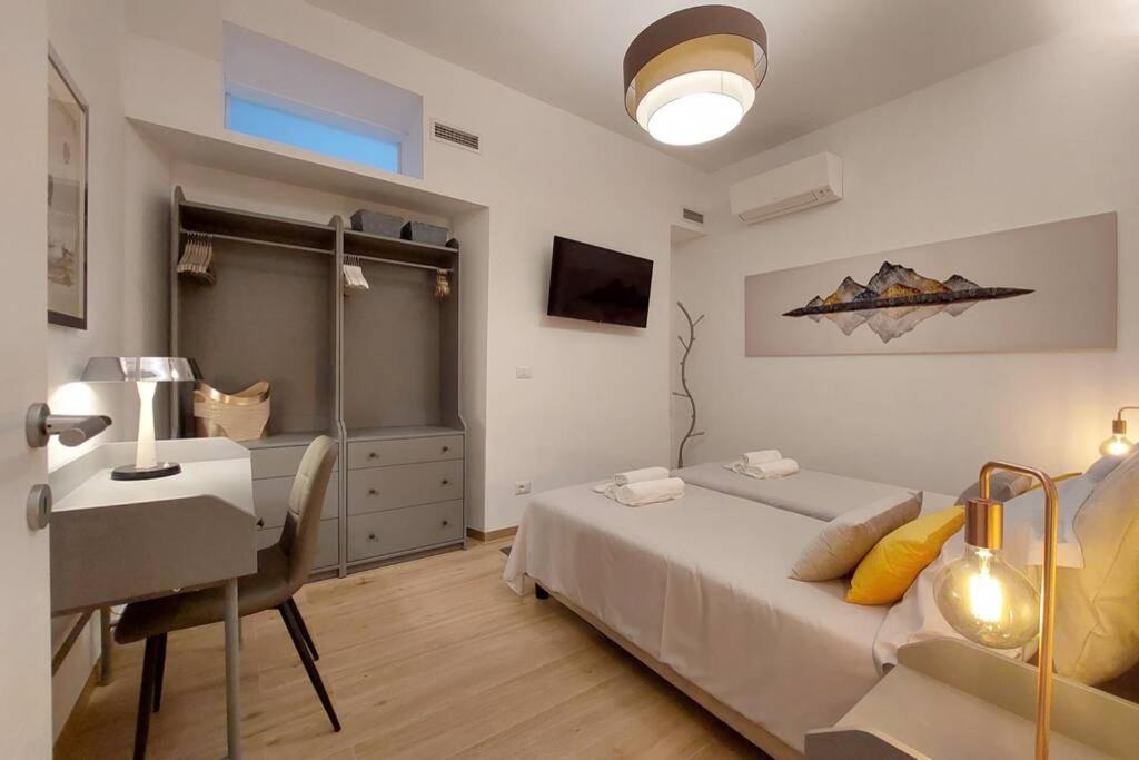 Aventino Contemporary Apartment Rome Bagian luar foto