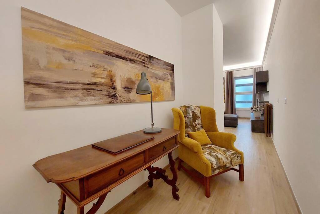 Aventino Contemporary Apartment Rome Bagian luar foto