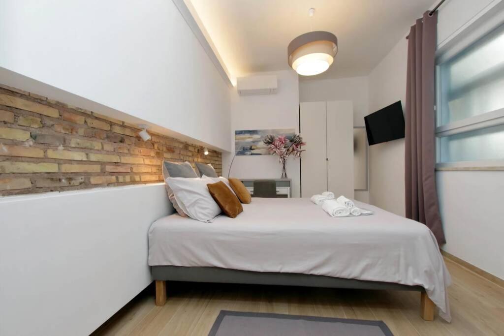 Aventino Contemporary Apartment Rome Bagian luar foto