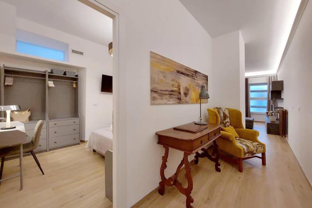 Aventino Contemporary Apartment Rome Bagian luar foto